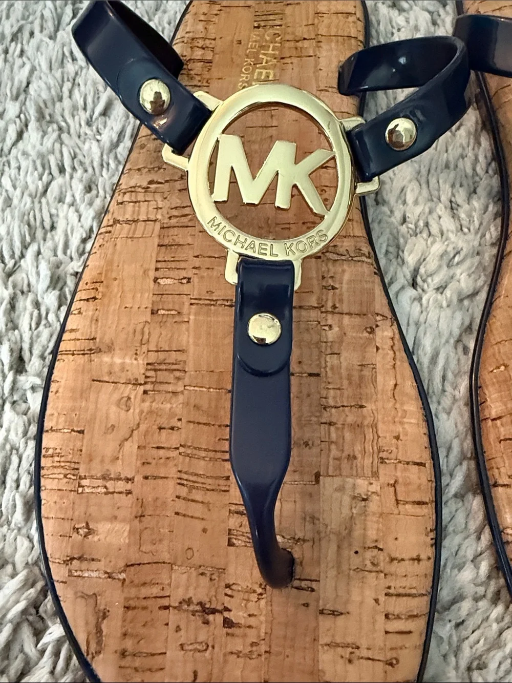 Michael Kors Navy & Gold MK Logo Cork-Style Thong Sandals beach summer luxury 7